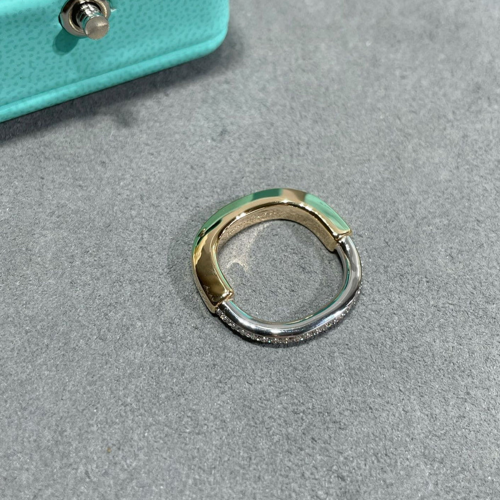 Tiffany Lock Cubic Zirconia Ring