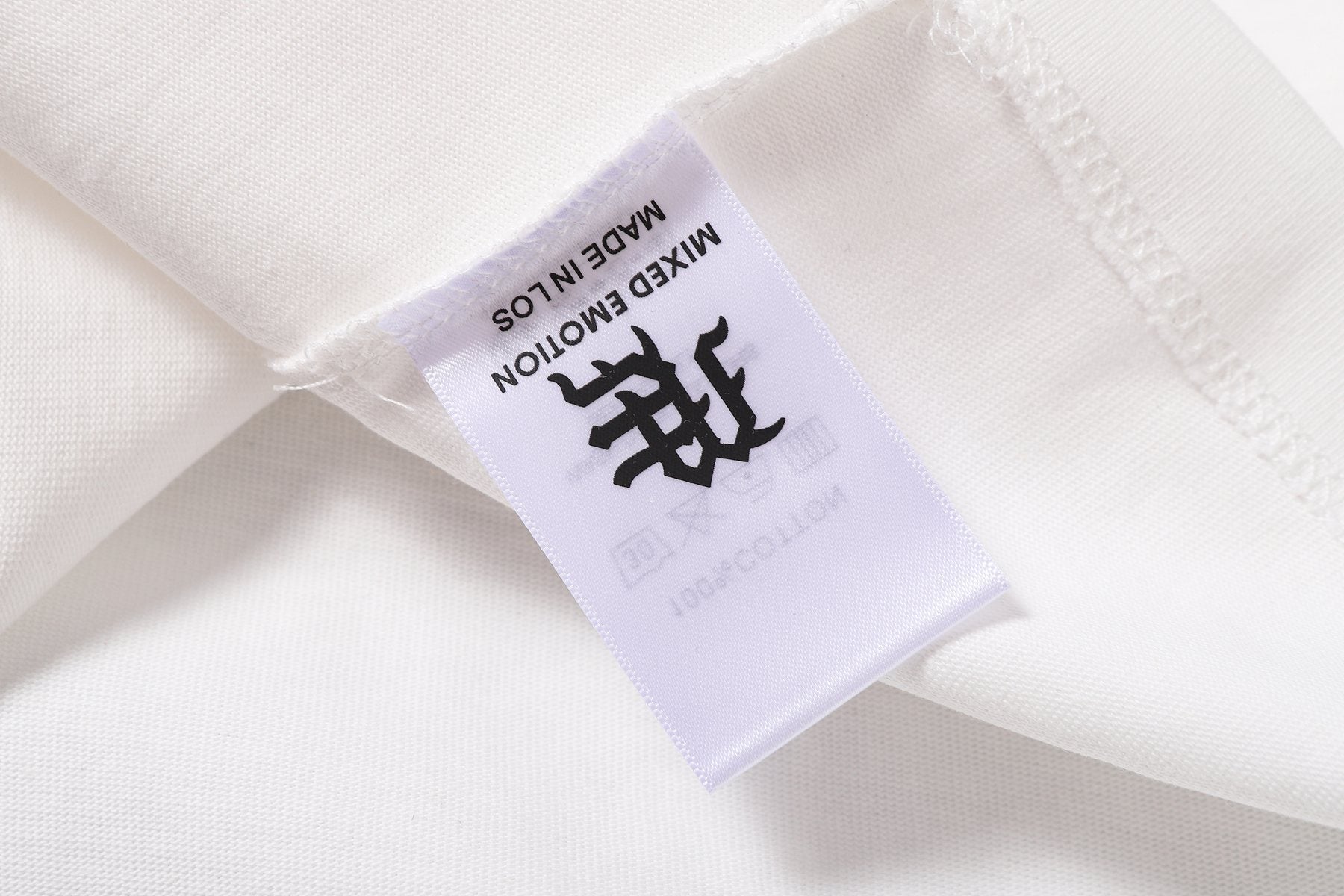 MIXED EMOTION Never Die Studded Graphic T-Shirt — neck_label