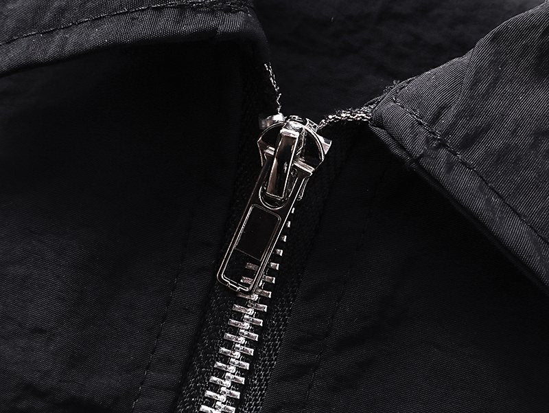 MIXED EMOTION Angel Graphic Zip-Front Short-Sleeve Shirt — detail
