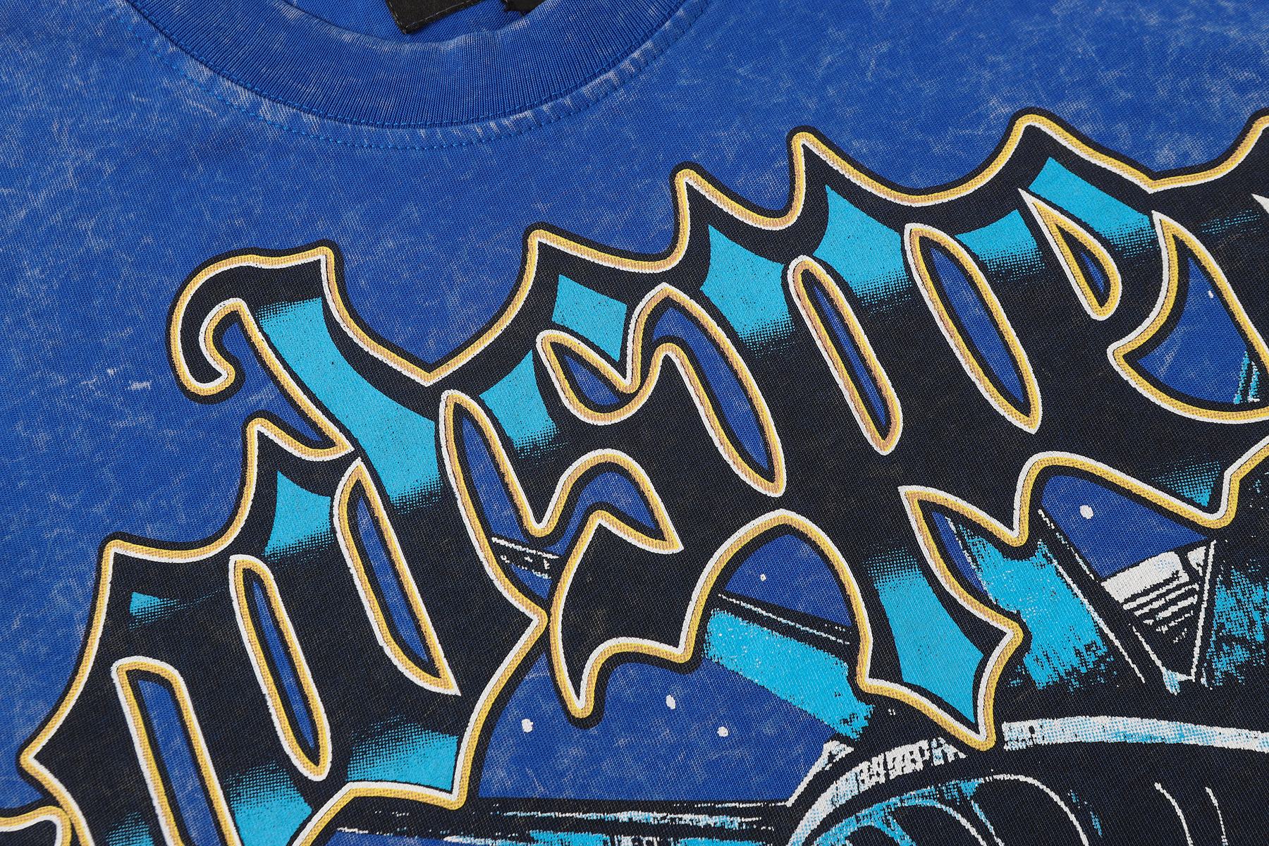 Godspeed Statue of Liberty Skyline Graphic T-Shirt — detail