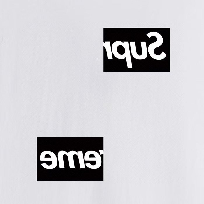Supreme Front Graphic Short-Sleeve T-Shirt — fabric_closeup