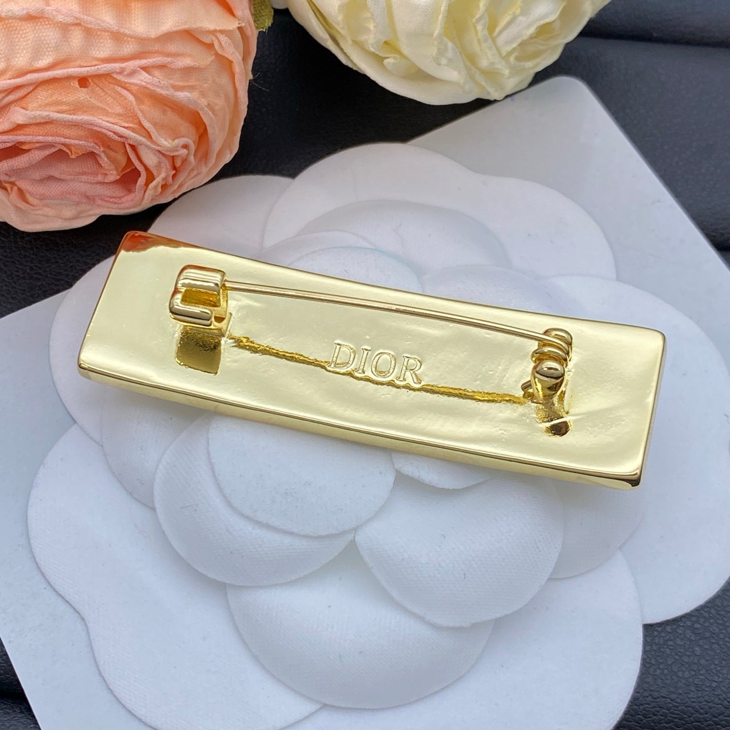 Dior CD Brooch 208573